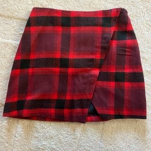 Abercrombie and Fitch plaid skirt